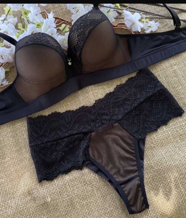 Conjunto Lingerie Preto Renda
